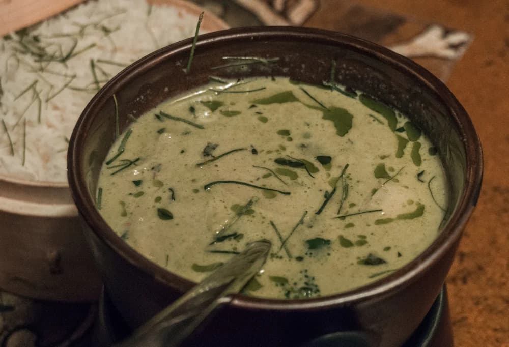 Tayland Usulü Yeşil Köri için temsili yemek fotoğrafı