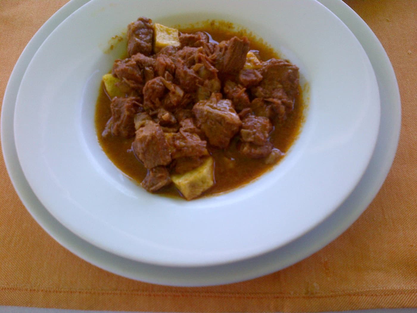Tas Kebabı için temsili yemek fotoğrafı
