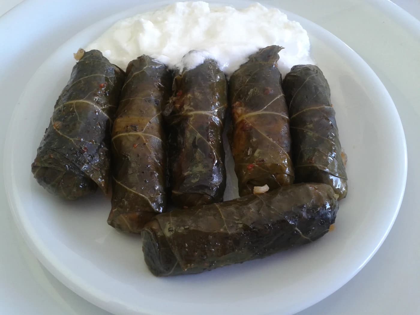 Rize Etli Karalahana Sarması için temsili yemek fotoğrafı
