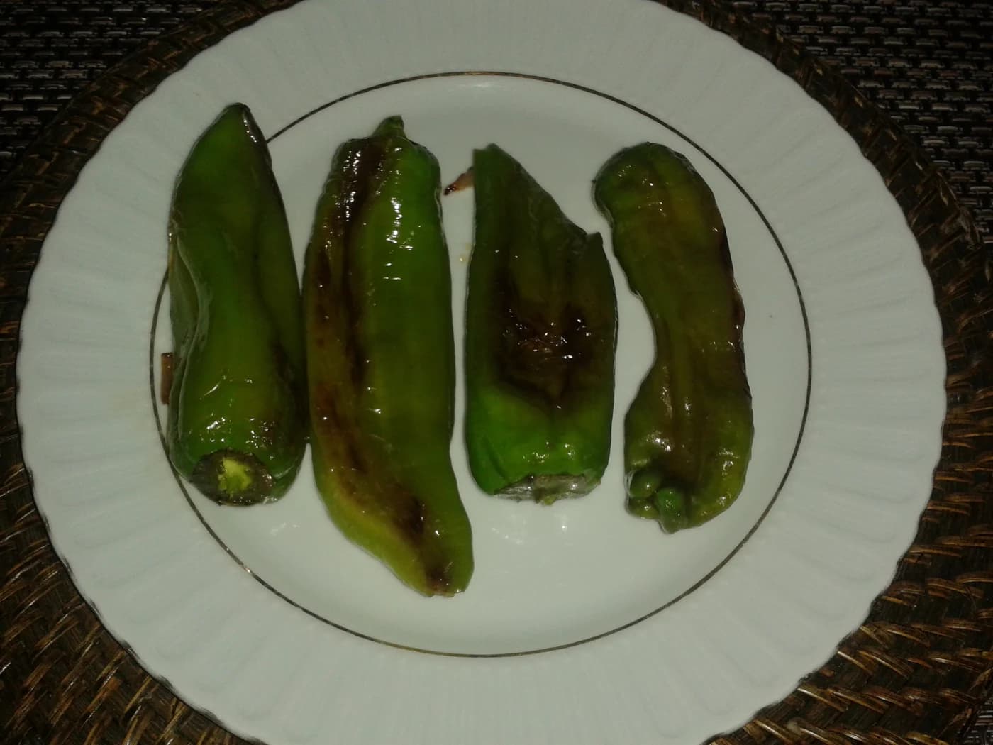 Biber Kızartması için temsili yemek fotoğrafı