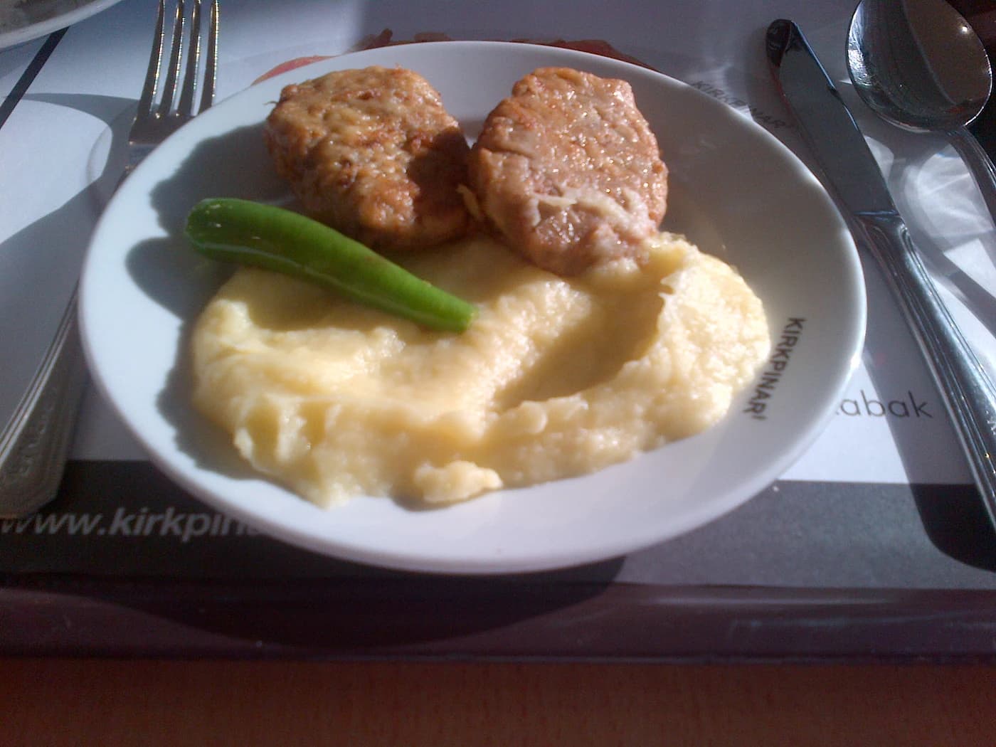 Kadınbudu Köfte için temsili yemek fotoğrafı