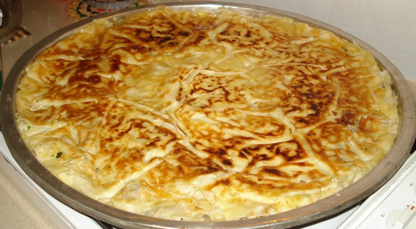 Erzurum Su Böreği için temsili yemek fotoğrafı